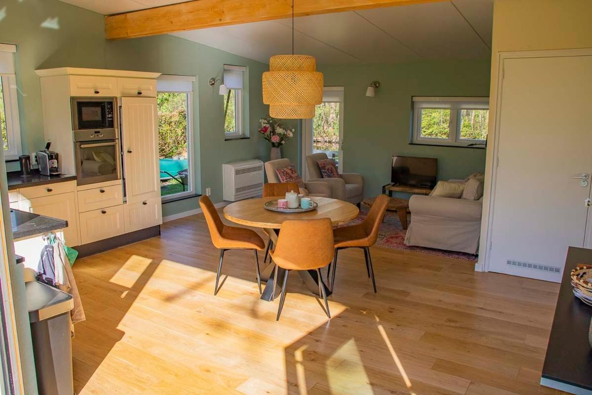 Farmhouse Lodge ヒートホールン エクステリア 写真
